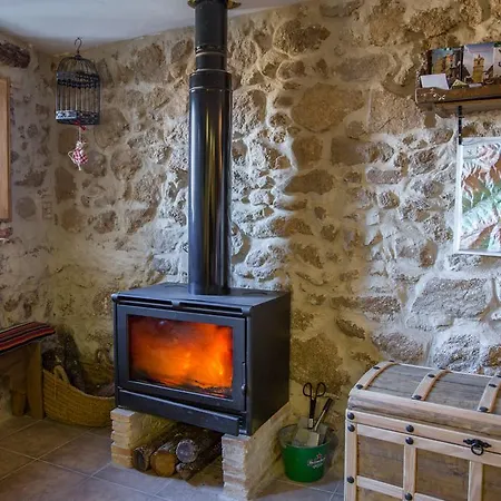 Gospodarstwo wiejskie El Pajar De Tia Maria Casas del Castañar