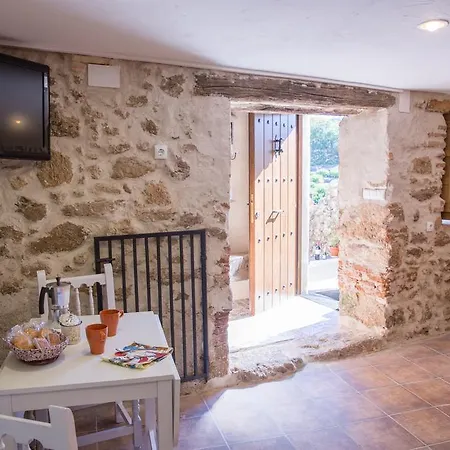 El Pajar De Tia Maria Casas del Castañar